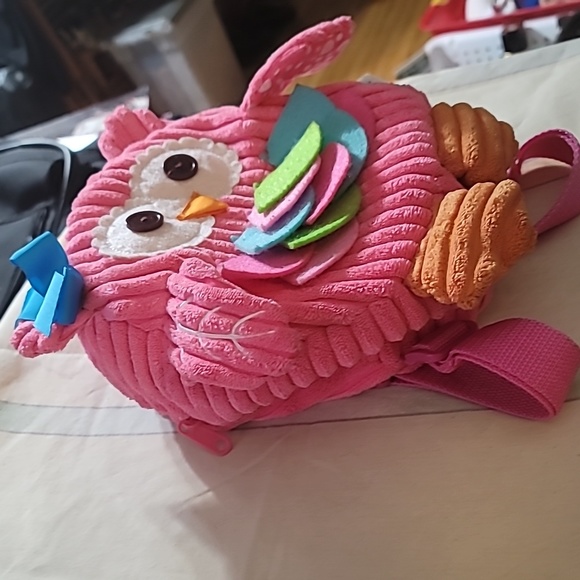 ADORABLE SOZZY- JOLLYBABY PINK CHENILLE OWL BACKPACK- 9 X 9 X 3 - Picture 5 of 9